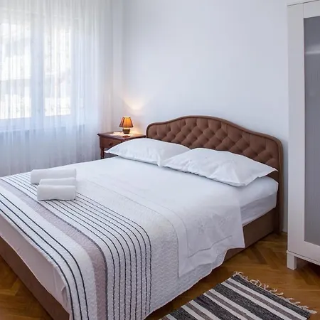 Appartement Blaz *